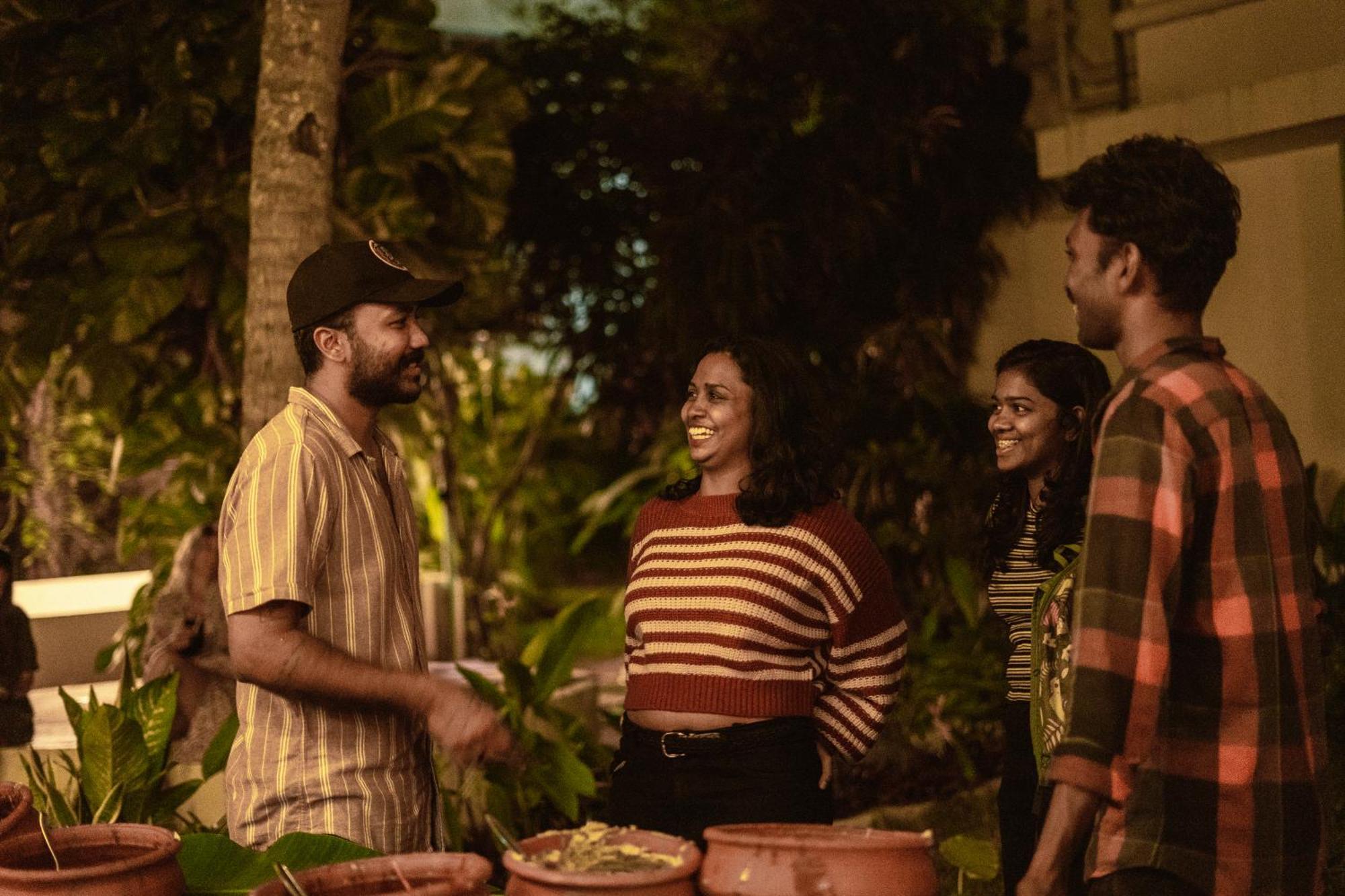 Paddlecult Surf Retreat Panzió Varkala Kültér fotó