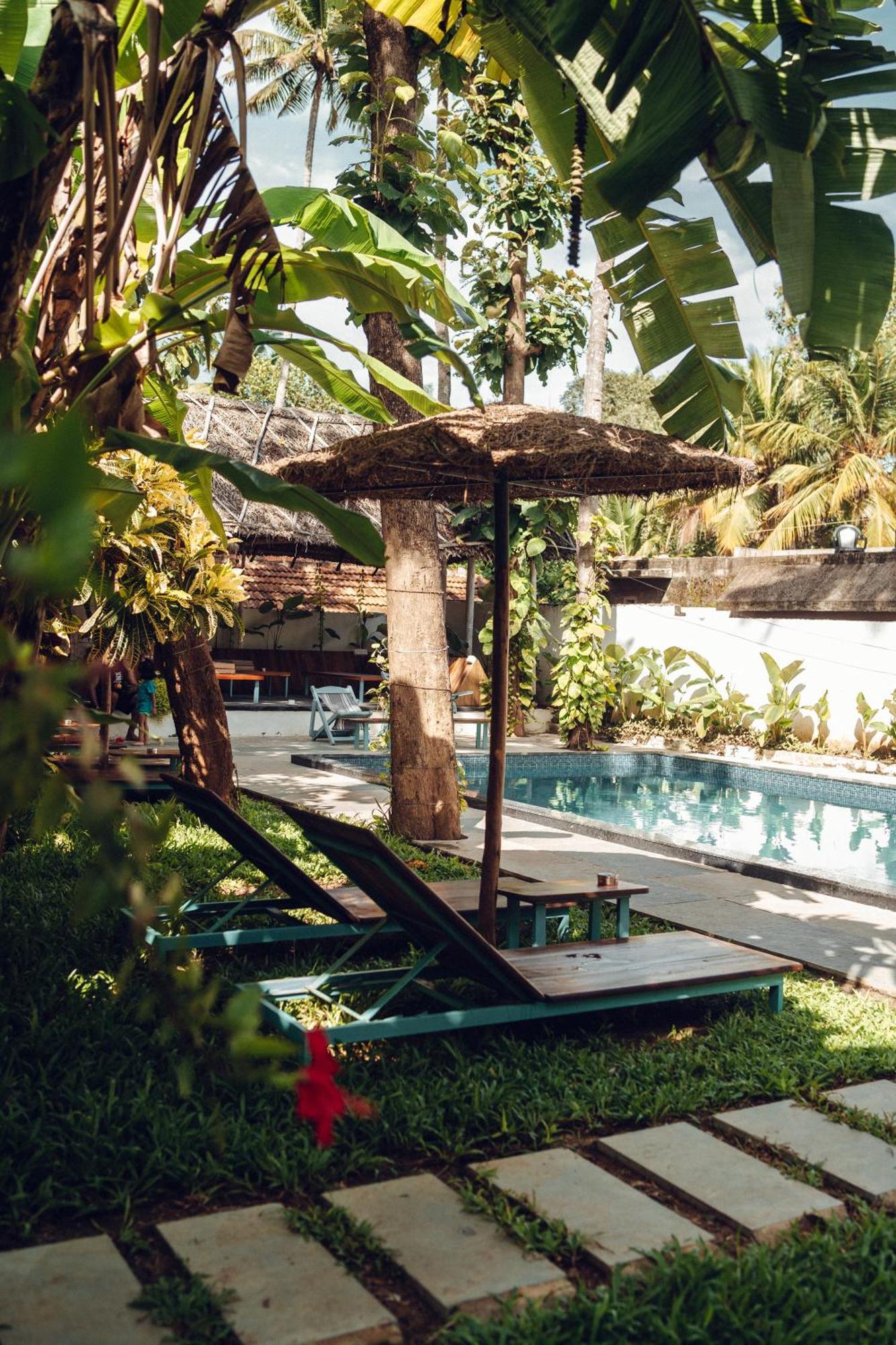 Paddlecult Surf Retreat Panzió Varkala Kültér fotó
