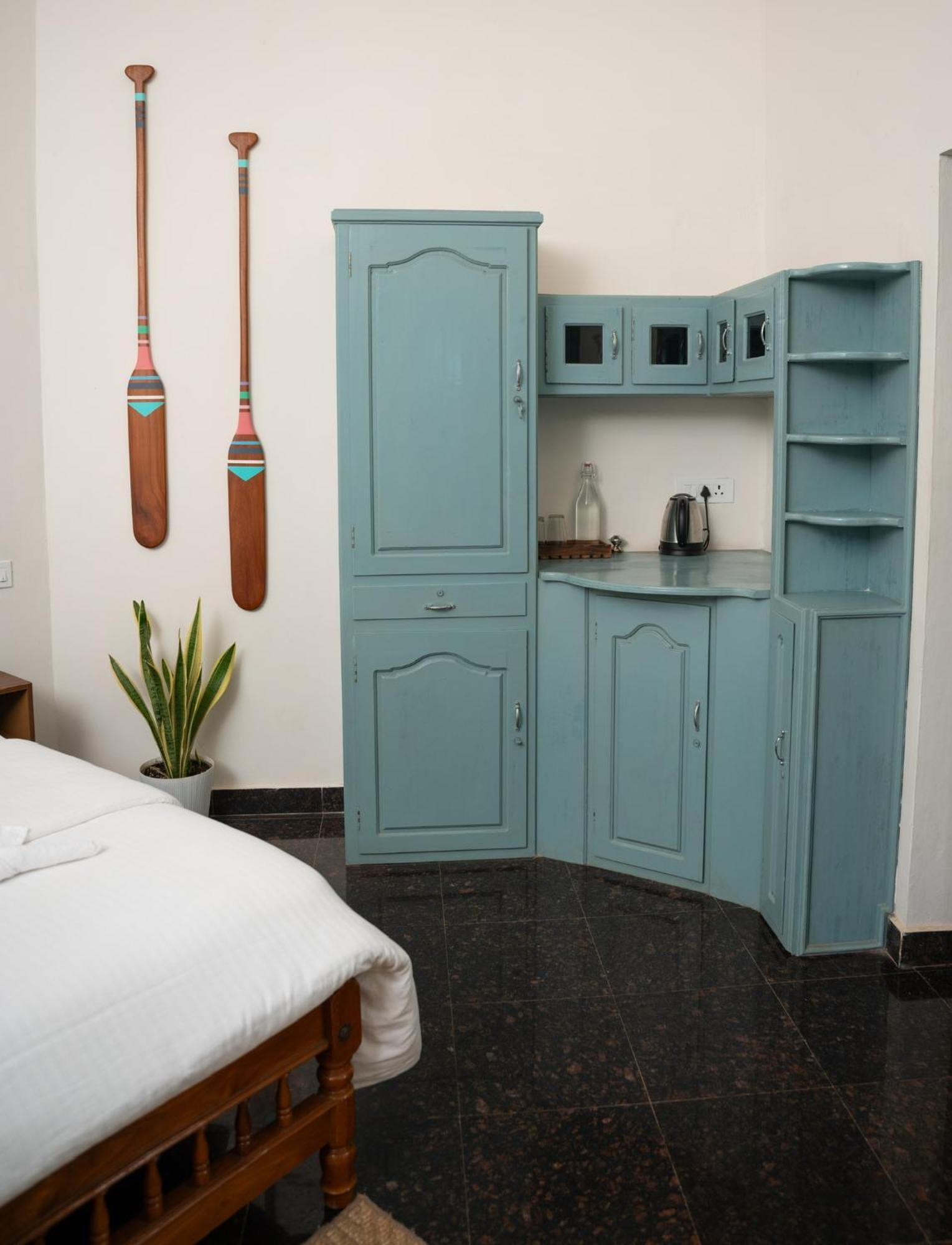 Paddlecult Surf Retreat Panzió Varkala Kültér fotó